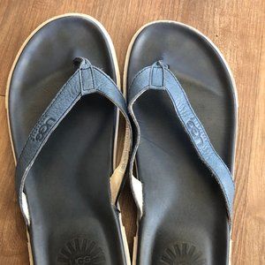 UGG men flip flops